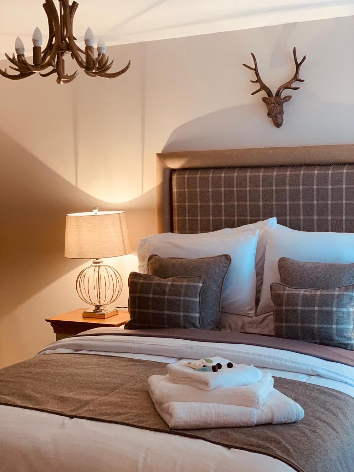 Luxury Five Star Cottage One Tantobie Pokój zdjęcie